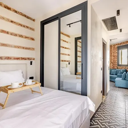 #als-on Air Luxury Rooftop * Saloniki