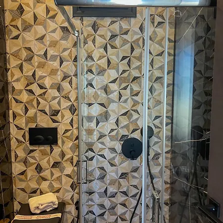#als-on Air Luxury Rooftop Appartement Thessalonique